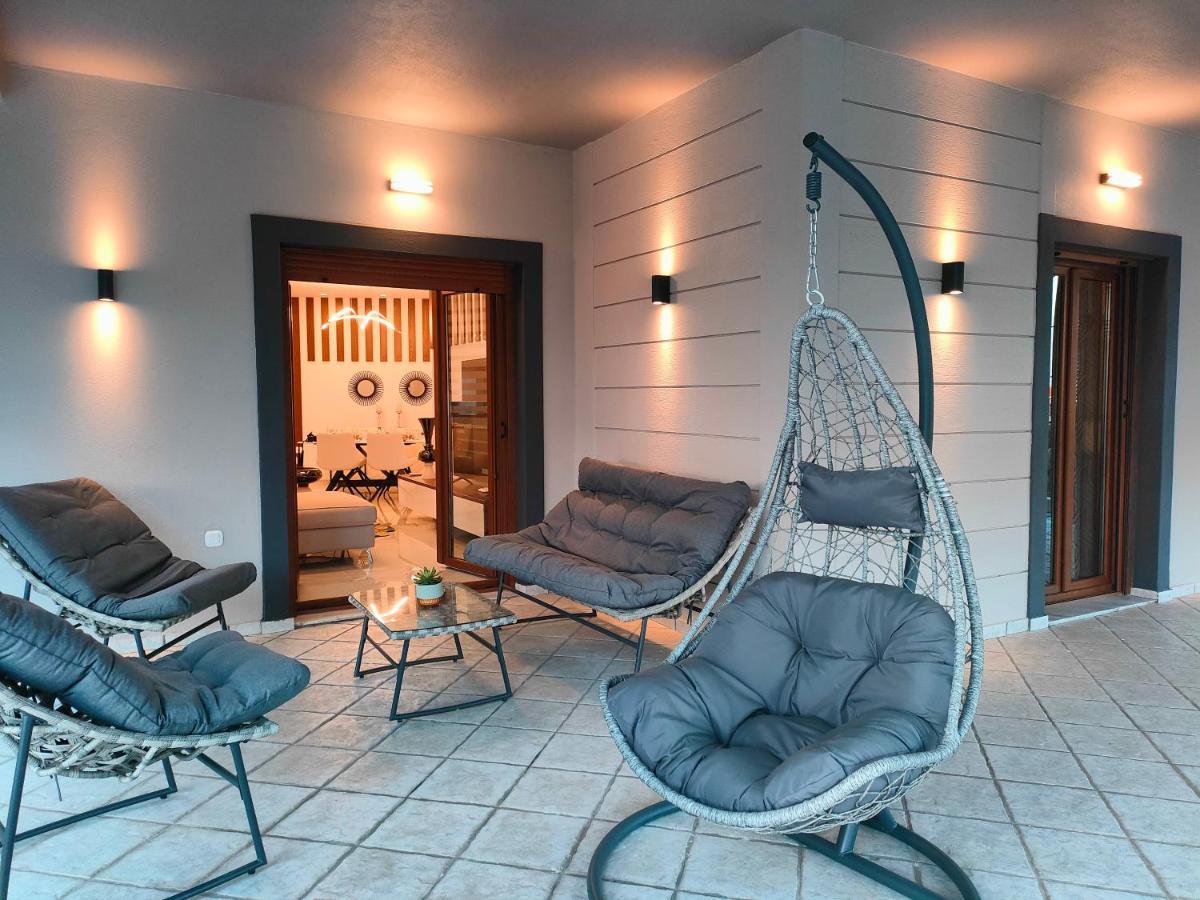 Mystique Boutique Residence Kalampáka Buitenkant foto